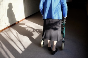 Footwear Do’s and Don’ts for Elderly Feet